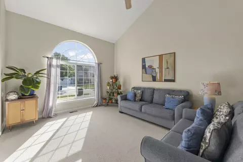 Living - 446 Summersweet Ln, Bartlett, IL 60103 photo 1 of 3