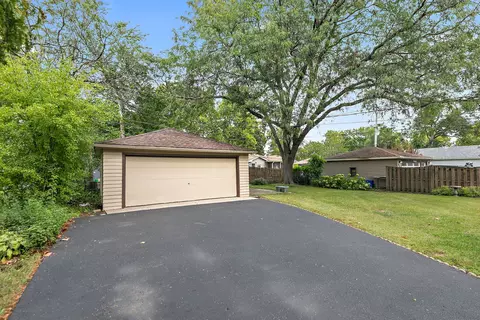 Exterior - 3602 Falcon Ct S, Rolling Meadows, IL 60008 photo 3 of 5