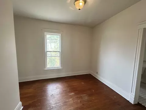 Bedroom - 376 Jefferson Ave, Elgin, IL 60120 photo 3 of 5