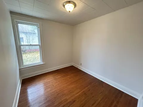 Bedroom - 376 Jefferson Ave, Elgin, IL 60120 photo 2 of 5