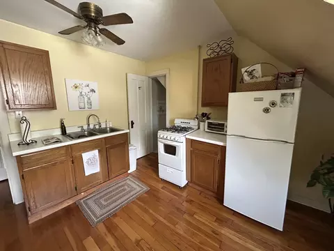 Kitchen - 376 Jefferson Ave, Elgin, IL 60120 photo 1 of 3