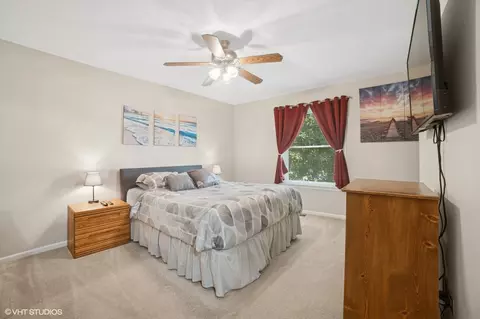 1208 Old Timber Ln, Hoffman Estates, IL 60192 photo 10