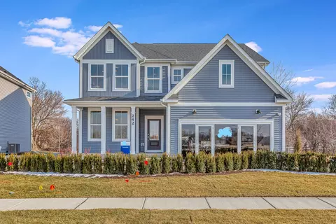 417 Freedlund Crse, Batavia, IL 60510