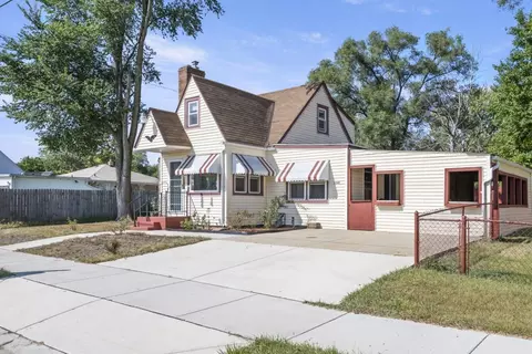 2845 10th St, Rockford, IL 61109