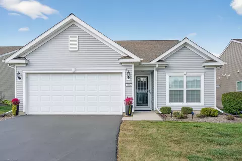3162 Eastbank Cir, Mundelein, IL 60060