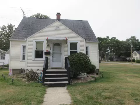 409 15th Ave, Sterling, IL 61081