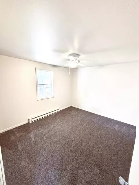 Bedroom - 2345 E Maple St, Kankakee, IL 60901 photo 2 of 2