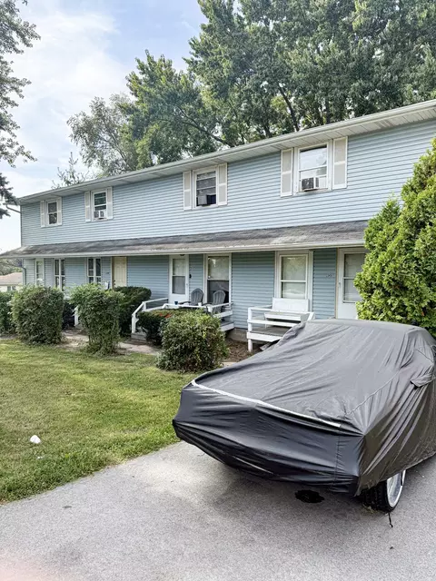 2345 E Maple St, Kankakee, IL 60901