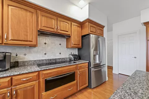 2710 Windward Blvd, Champaign, IL 61821 photo 11