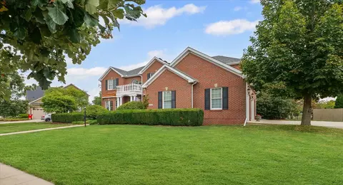 2710 Windward Blvd, Champaign, IL 61821 photo 3
