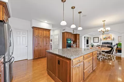 2710 Windward Blvd, Champaign, IL 61821 photo 12