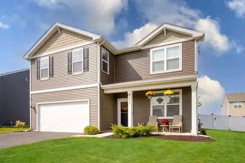 2011 Magnolia Ln, Wonder Lake, IL 60097