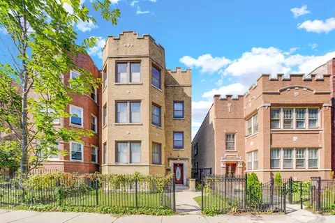 6318 N Bell Ave, Chicago, IL 60659