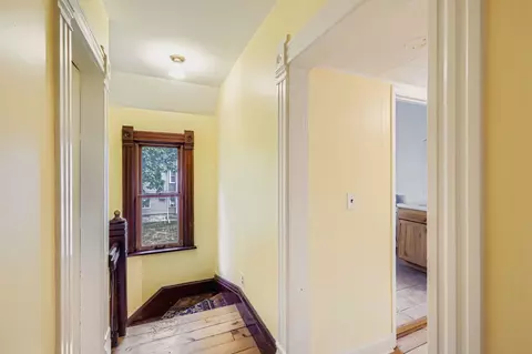 Entry Way - 231 E Shannon St, Elburn, IL 60119 photo 4 of 4
