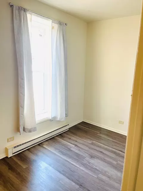 Bedroom - 553 S 3rd St, Kankakee, IL 60901 photo 2 of 2
