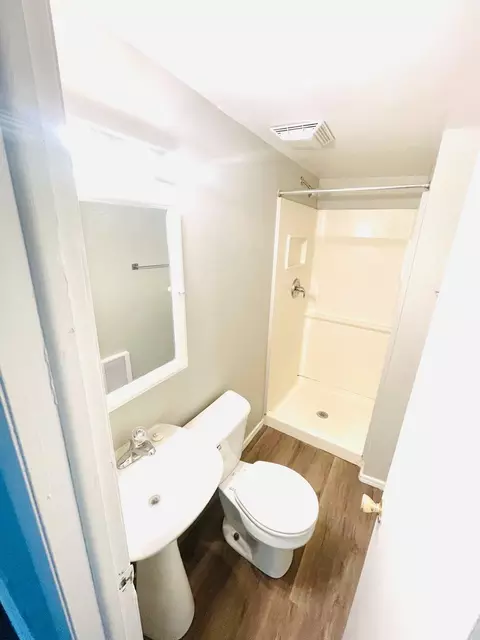 Bath - 553 S 3rd St, Kankakee, IL 60901 photo 1 of 3