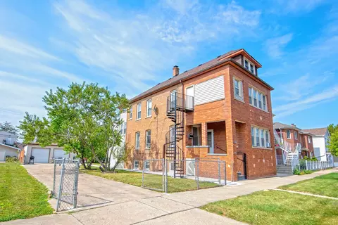 132 N 22nd Ave, Melrose Park, IL 60160