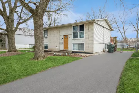 350 E Tulip Dr, Glenwood, IL 60425