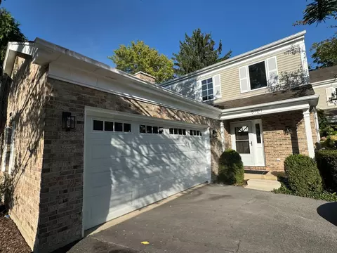 5701 Foxgate Ln, Hinsdale, IL 60521