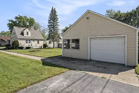 Exterior - 18302 Roy St, Lansing, IL 60438 photo 3 of 3