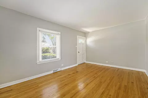 Living - 18302 Roy St, Lansing, IL 60438 photo 2 of 2