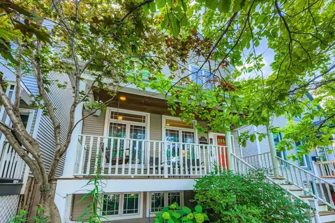 4830 N Seeley Ave, Chicago, IL 60625