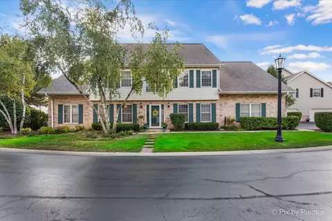 1504 Laurel Oaks Dr, Streamwood, IL 60107