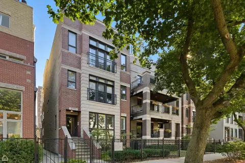 2773 N Kenmore Ave #1, Chicago, IL 60614