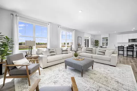 Living - 1855 Keating Dr, Aurora, IL 60503 photo 3 of 3