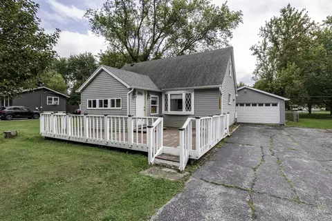 12655 W Warner St, Beach Park, IL 60087