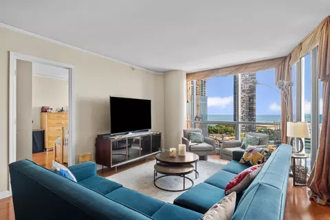 420 E Waterside Dr #1814, Chicago, IL 60601 photo 2