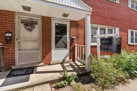 1723 W Thome Ave, Chicago, IL 60660