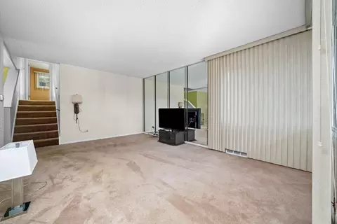 Living - 7721 Normandy Ave, Burbank, IL 60459 photo 3 of 3