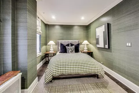 Bedroom - 220 E Walton Pl #5E, Chicago, IL 60611 photo 6 of 7