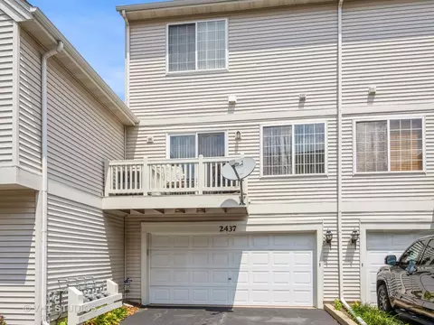 Other - 2437 Daybreak Ct #2437, Elgin, IL 60123 photo 2 of 2