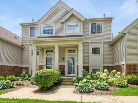 2437 Daybreak Ct #2437, Elgin, IL 60123