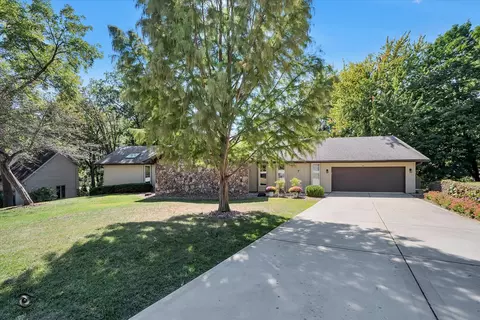 7 Bristol Grn, Bourbonnais, IL 60914