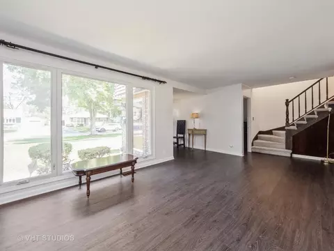 2207 Eastman St, Rolling Meadows, IL 60008 photo 5