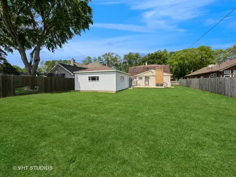 2207 Eastman St, Rolling Meadows, IL 60008 photo 20