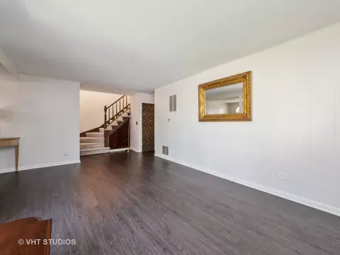 2207 Eastman St, Rolling Meadows, IL 60008 photo 7
