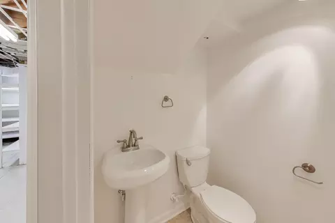 421 E Indiana St, Wheaton, IL 60187 photo 20