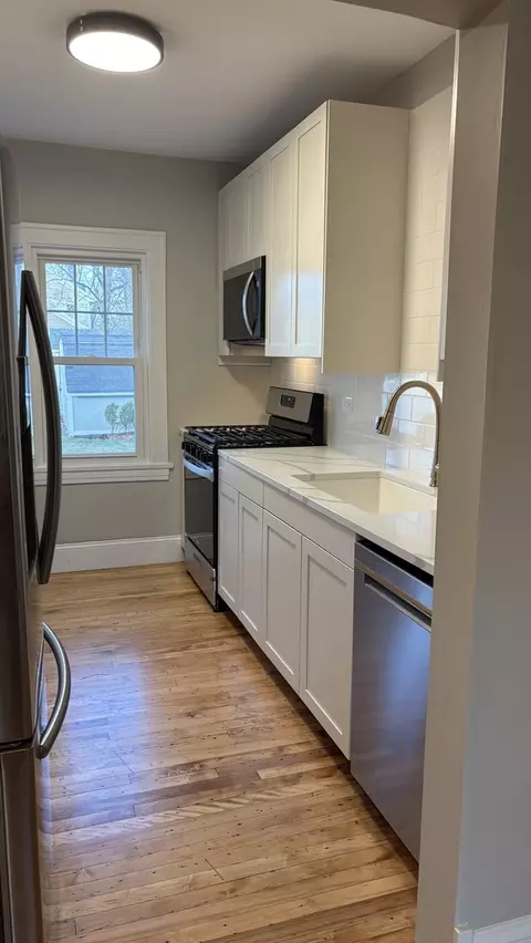 421 E Indiana St, Wheaton, IL 60187 photo 37