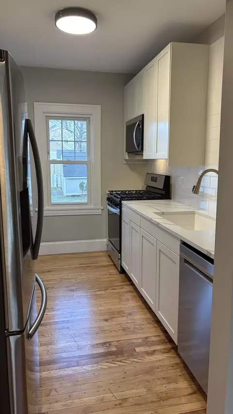 421 E Indiana St, Wheaton, IL 60187 photo 36