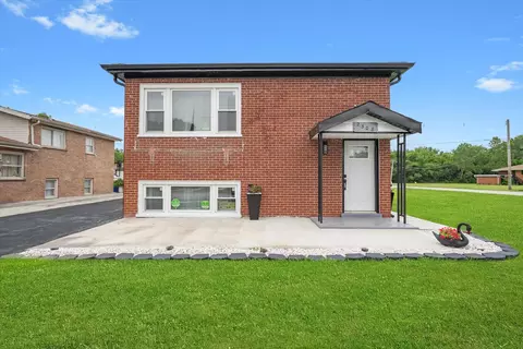 2308 W 157th St, Markham, IL 60428