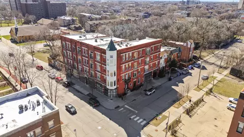 4102 S Cottage Grove Ave #3S, Chicago, IL 60653