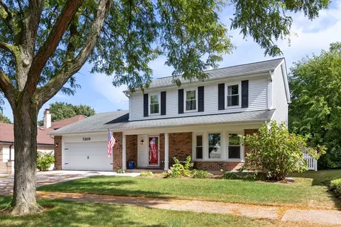 7205 Kidwell Rd, Downers Grove, IL 60516