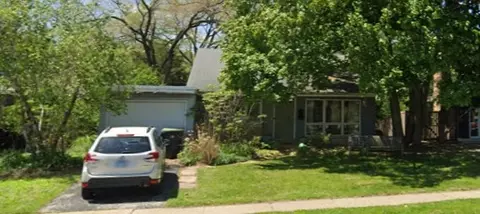 2658 Crawford Ave, Evanston, IL 60201