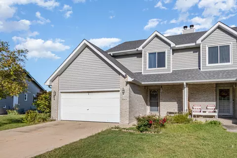504 Flanagan Dr #A, Minooka, IL 60447