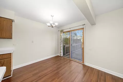 1862 Pebble Beach Cir, Elgin, IL 60123 photo 7