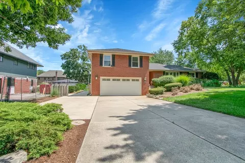 Exterior - 443 S Lombard Rd, Itasca, IL 60143 photo 3 of 10